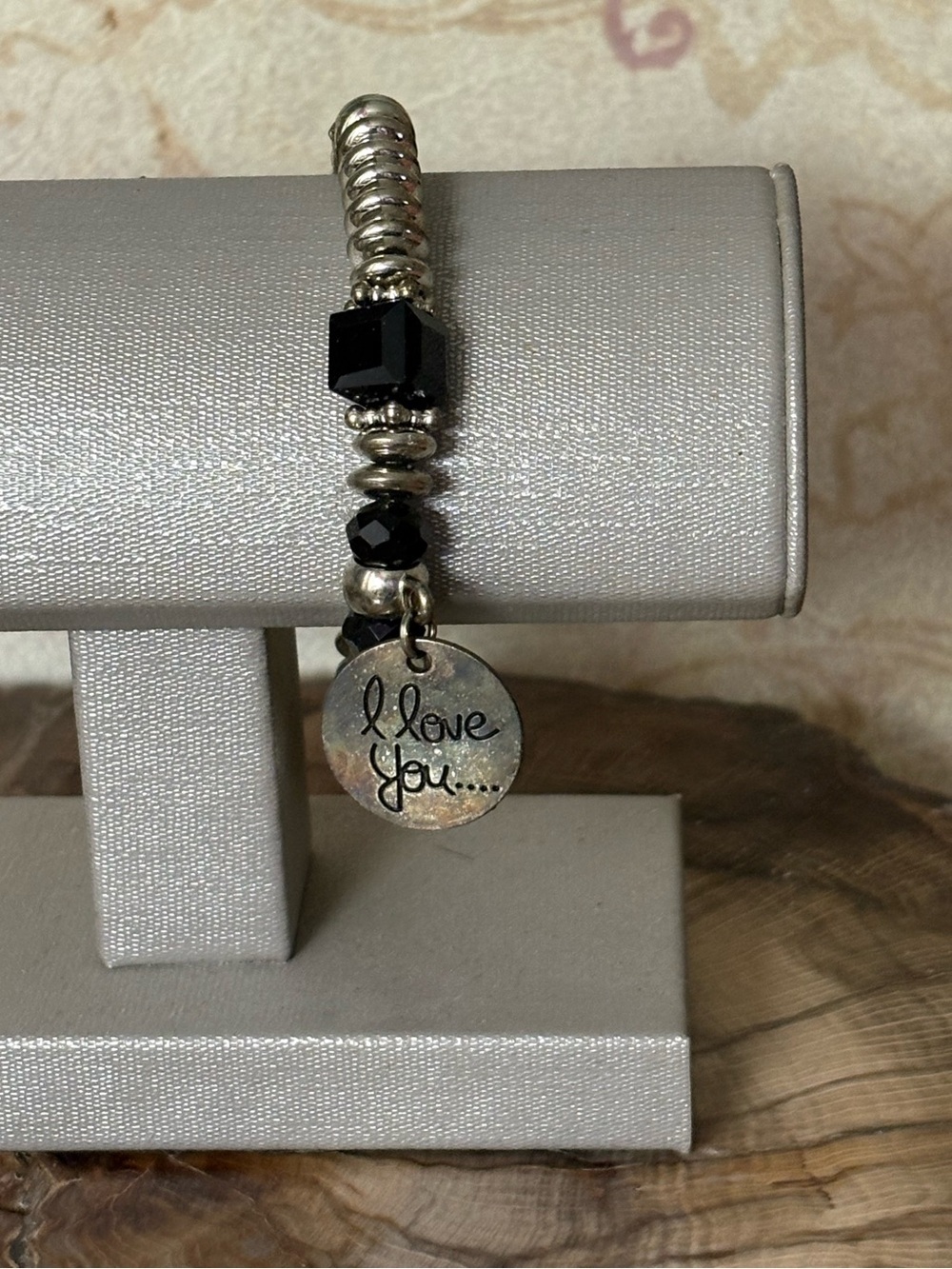 'I Love You' Charm Beaded Stretch Bracelet